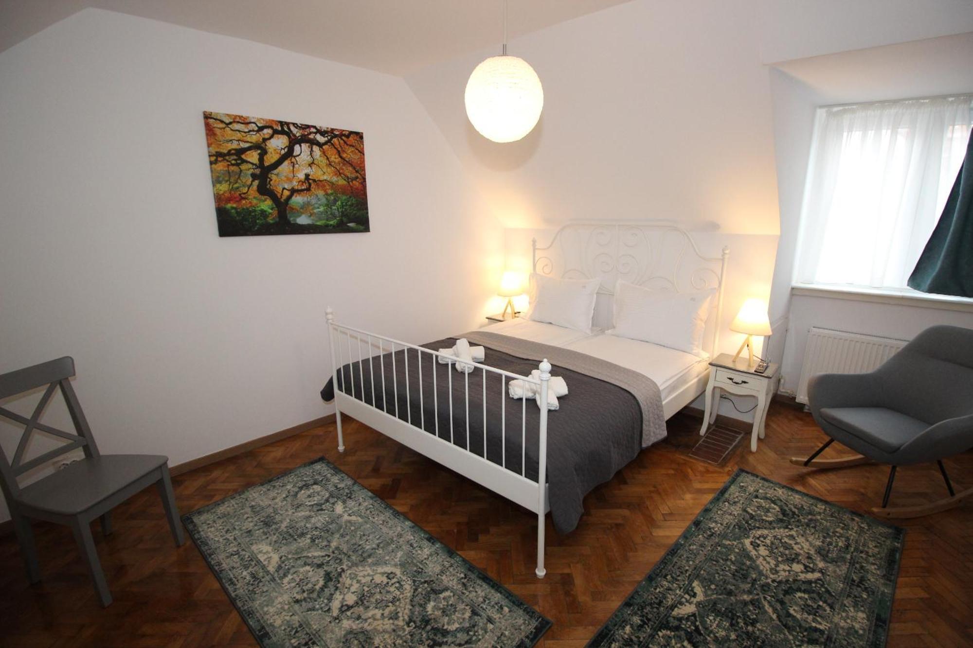 92 Residence Brassó Szoba fotó